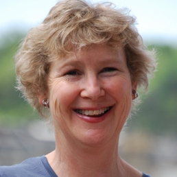 Helen Kampfner