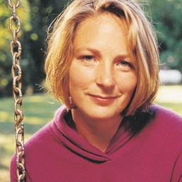 Gina Ochsner